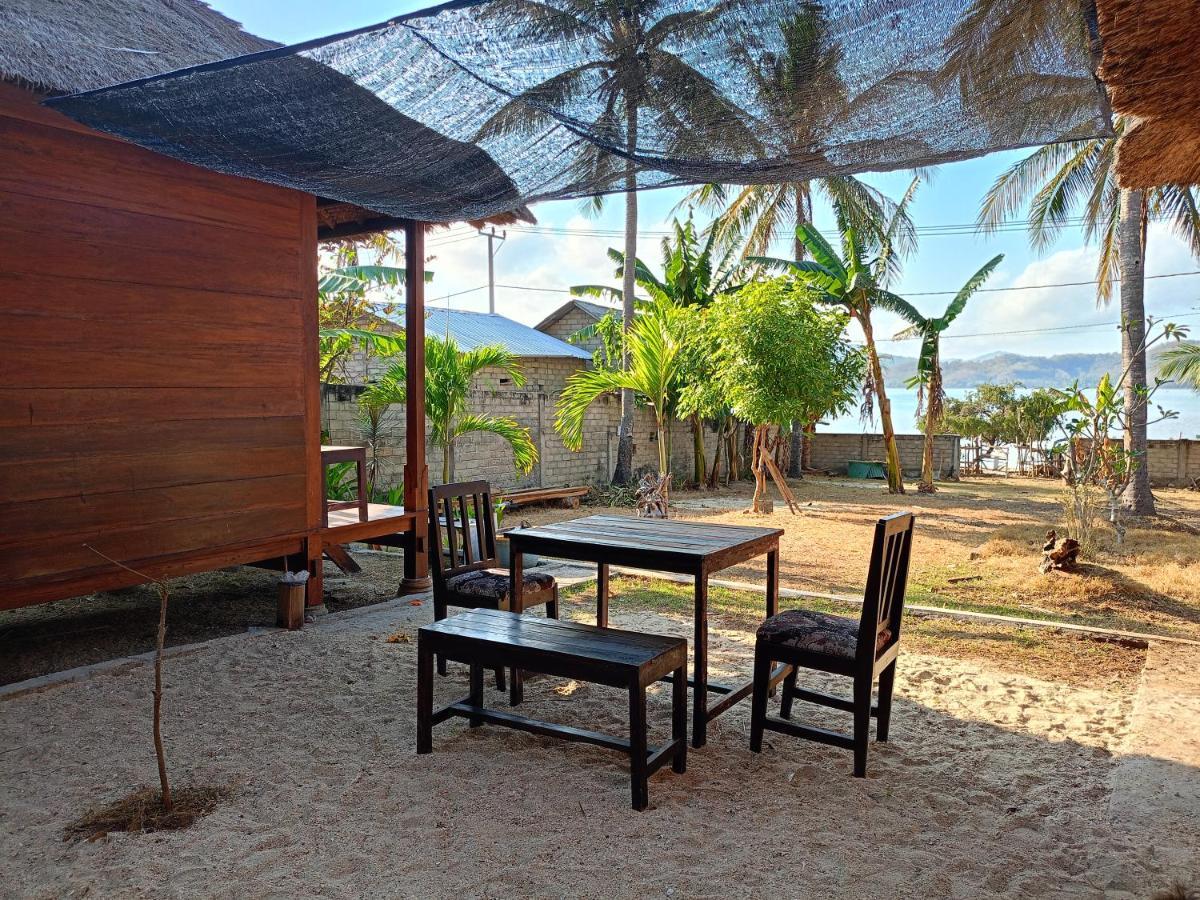 Yellow Coco Gili Gede Exterior photo